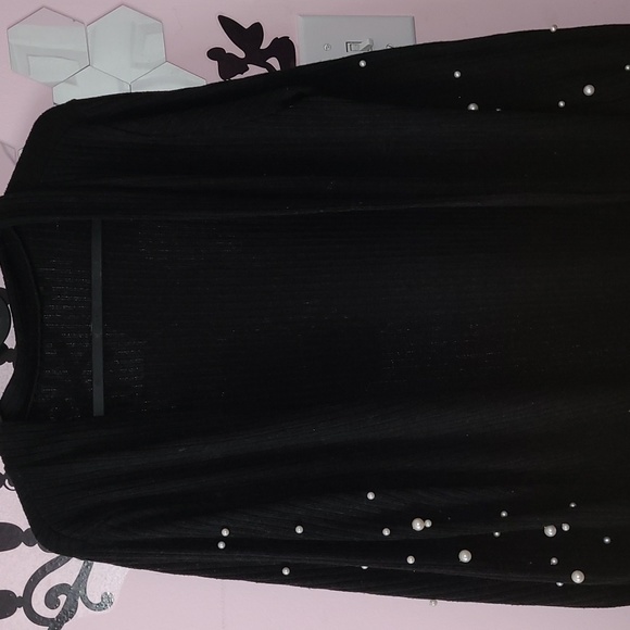 Balloon Sleeve Pearl Cardigan - Picture 4 of 5
